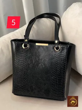 کیف دوشی ورنی زنانه زه دار کد: 9194
