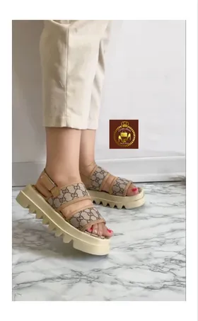 صندل زنانه لژدار گوچی