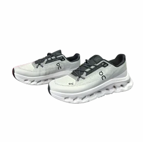 کفش QC