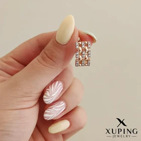 گوشواره رولکس نگین‌دار ژوپینگ: درخشش بی‌نظیر و طراحی چشم‌نواز Xuping