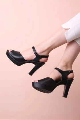 کفش صندل زنانه رکابدار کد 621