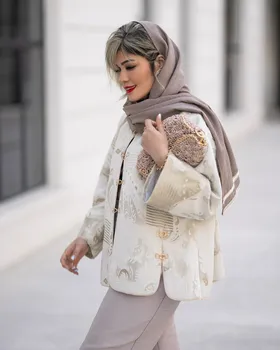 مانتو ژاکارد