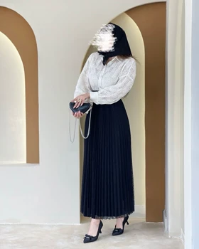 دامن آستردار دانتل