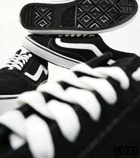 کفش کتانی بزرگ پا ونس VANS