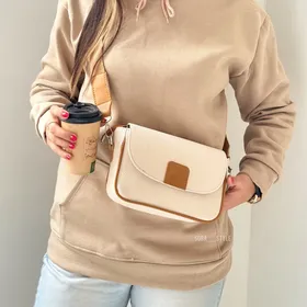 هودی دلوی
