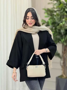 مانتو چهار دکمه آستین پاکتی