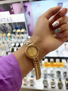 ساعت ورساچ زنانه طلایی
