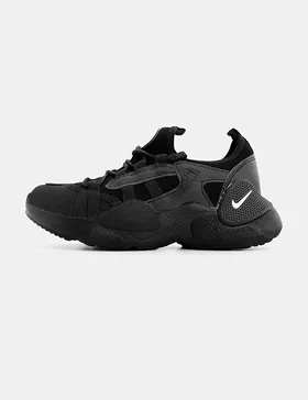 کفش ورزشی زنانه Nike