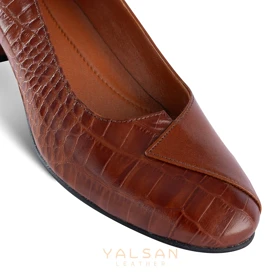 کفش پاشنه‌دار زنانه چرم یلسان مدل آیسو کد 627-GC
