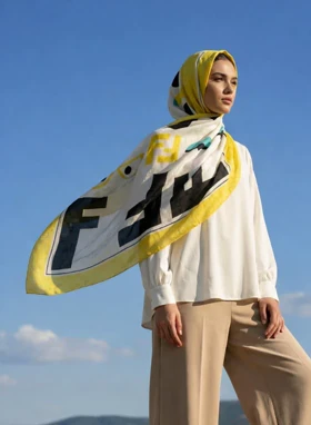 روسری فندی قواره دار