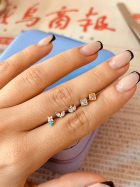 پیرسینگ‌گوش جواهری