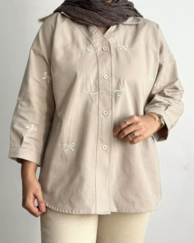 مانتو گلدوزی آیسان