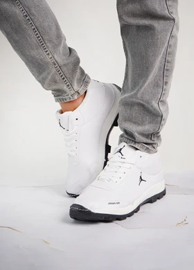 کفش اسپرت مردانه جردن سفید مدل Avin