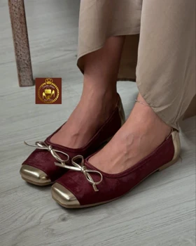 بابت کالج پاپیونی عروسکی زنانه