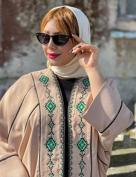 مانتو گلدوزی سولین کد : 7596