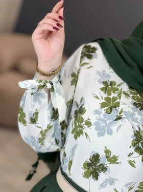 پیراهن طرح‌دار پاپیون کرپ‌الیزه