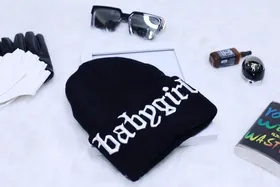 کلاه بافت babygirl