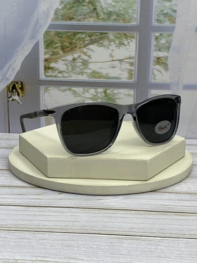 عینک آفتابی پرسول P6808 فریم کائوچو قهوهای و عدسی پلیکربنات UV400 پلاریزه