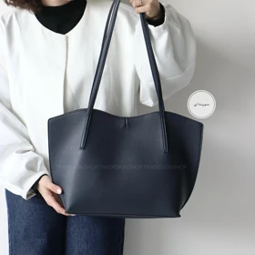 کیف زنانه بزرگ مدل تیما (سورمه ای)