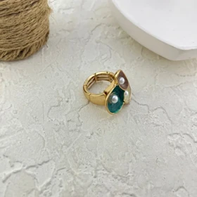 انگشتر زنانه طرح طلا با میناکاری و مروارید