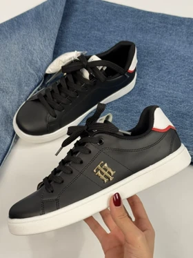 ونس تامی فیگر 2335