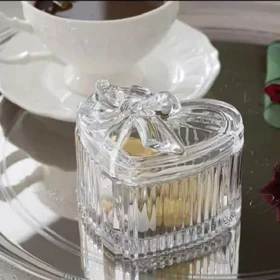 قندان مدل قلبی درب طرح پاپیون BA133/ DELI