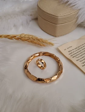 دستبند چند ضلعی و رینگ چند ضلعی