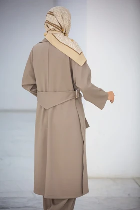 بارانی کجراه بغل چاک بلند (نسکافه ای)