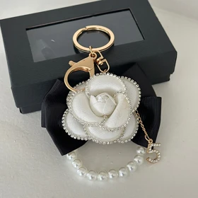 چارم کیف گل شنل کد 749