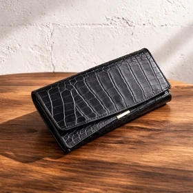 کیفپول زنانه چرم طبیعی cro1