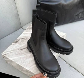 بوت زنانه منگو