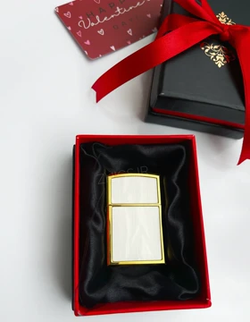 فندک با جعبه هدیه