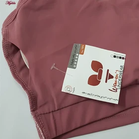 ست نیم‌تنه و شلوارک ورزشی زنانه رنگ کالباسی ماییلدا مدل 5409-7106