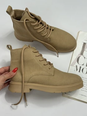 نیم بوت دستکدار برلین 1865