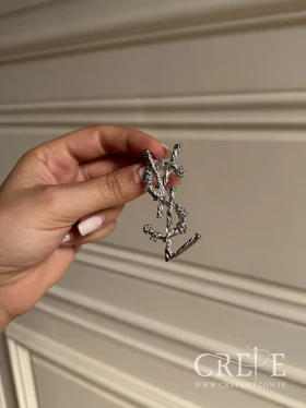 گل سینه طرح برند