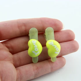 گیره مو دخترانه مدل love (زرد)