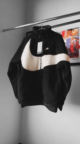 ژاکت Nike