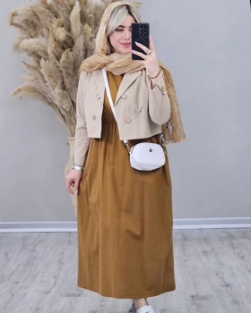 کت و سارافون لینن