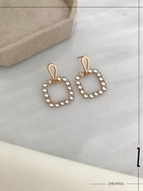 گوشواره آویز مربعی نگین‌دار