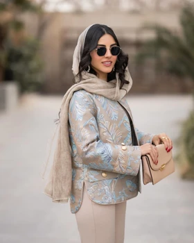 مانتو ژاکارد