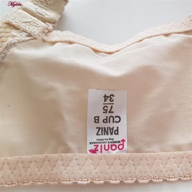 ست شورت و سوتین ساتن کرم زنانه پانیذ مدل وسط توری بدون فنر کد 4648