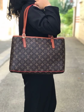 کیف زنانه لویی ویتون Louis Vuitton بزرگ وارداتی | کیف دوشی و رودوشی شیک