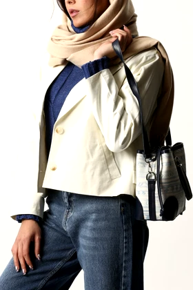 کت کراپ بارانی جیب‌دار زنانه