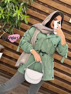 بارانی کلاهدار بغل سه دکمه