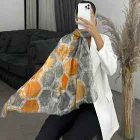 شال طرح هندسی