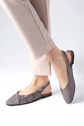 کالج زنانه میوگوستو mio-gusto