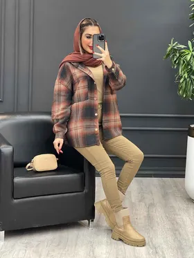 شکت کلاهدار دکمه چوبی