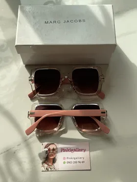 marcjacobs مربعی