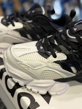 کتانی مردانه رانر آدیداس سفید مشکی