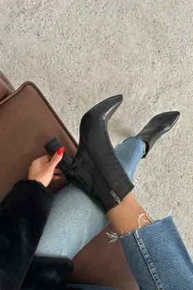 بوت و نیم بوت زنانه straswans straswans